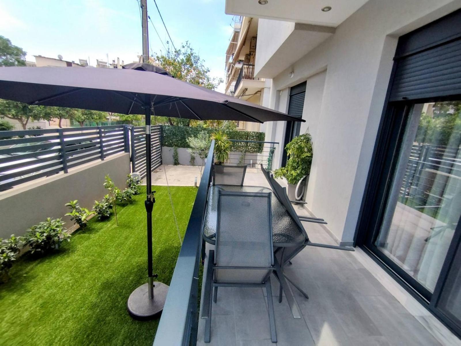 Floral Home 1 - Ground Floor Apt With Courtyard And Private Parking! Athen Eksteriør billede